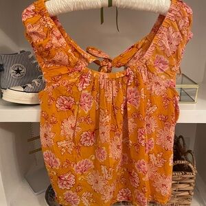 🔴OLD NAVY FLORAL BLOUSE